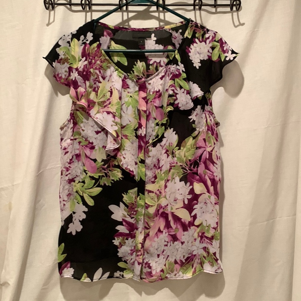 Size L Womens top